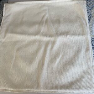 19 x 19 Cream Textured Zippered Pillow Cover